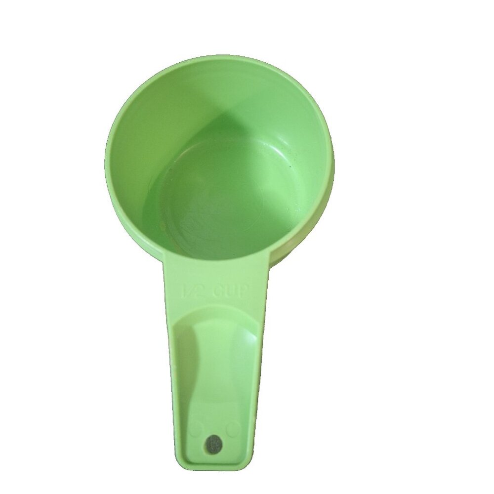 Tupperware measuring cup Vintage Green Bright PERFECT condition Retro 1/2 cup